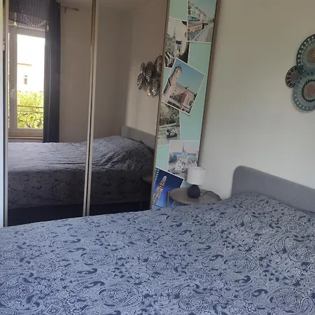 Chaleureux T2 Au Style Vintage - Rue Gratuite אמיינס